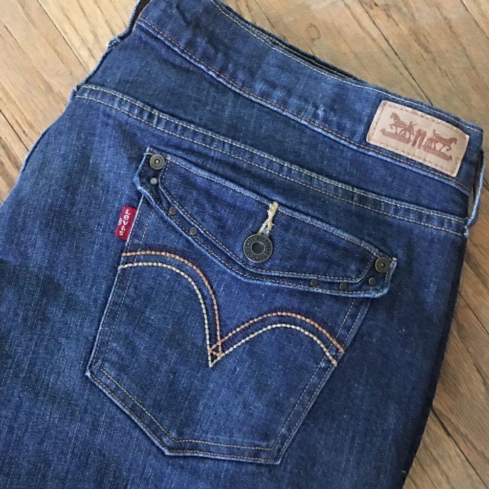 Levi’s Bootcut Jeans - Picture 4 of 8
